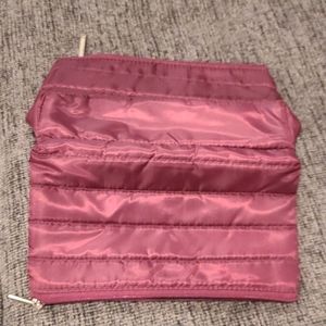 50% off New StriVectin wine colour cosmetic bag